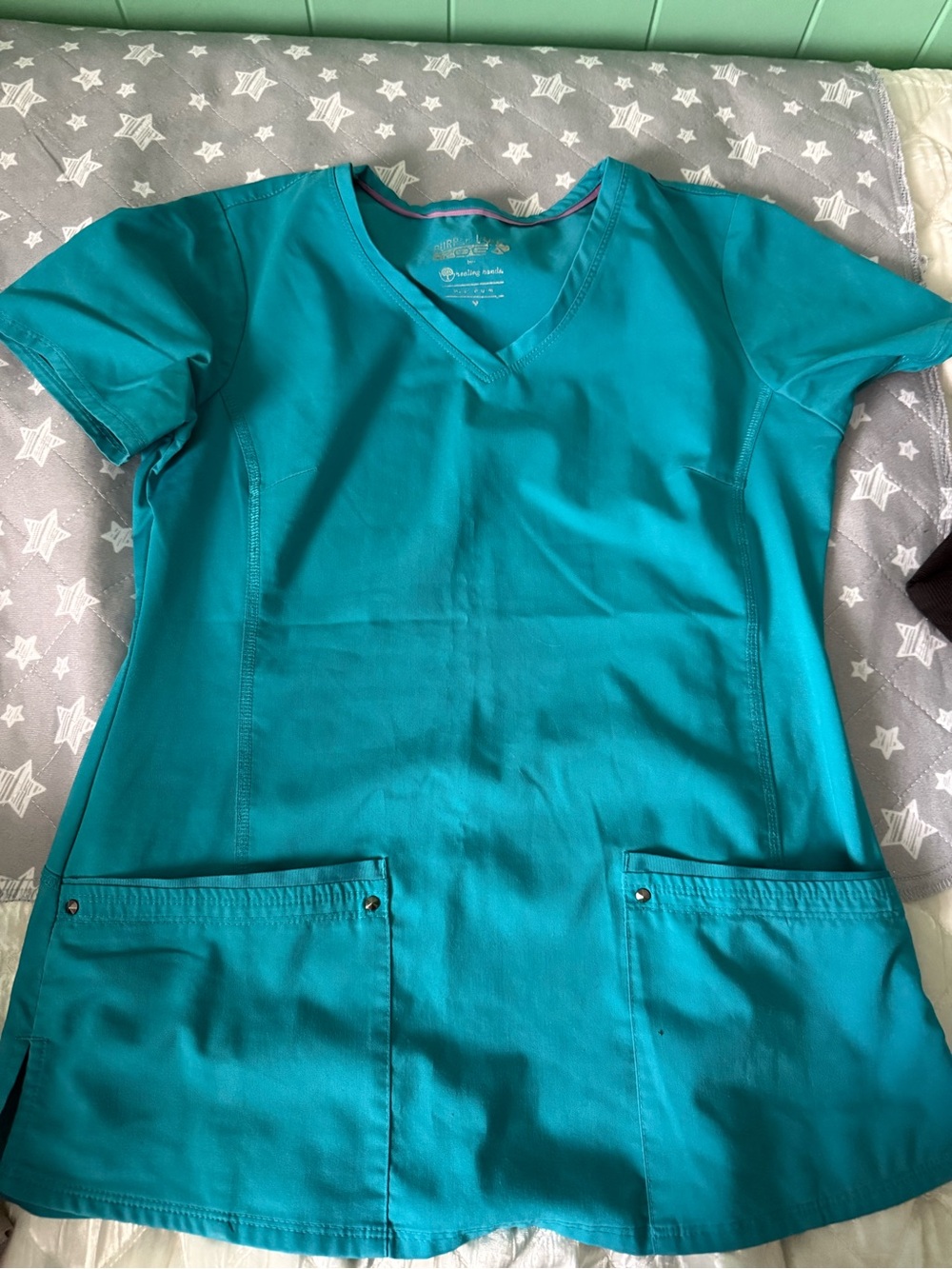 Teal V-Neck Women's Scrub Tunic with Dual Front Pockets